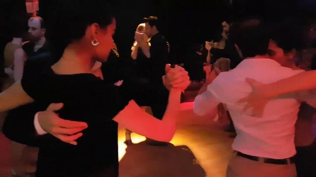 Milonga "MilOnda 1905" @ Paris DJ Claire Deville смотреть онлайн