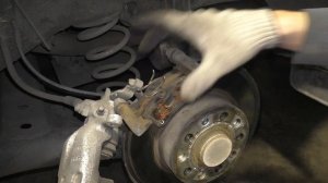 Rear Brake Pads Replacement - Skoda Octavia MK3