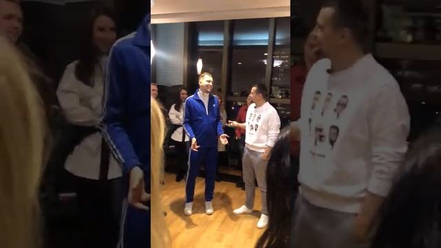 Вопросом на вопрос? Игра на импровизацию - IMPROV смотреть онлайн