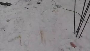 Установка сваи типа шуруп в площадку с бетоном