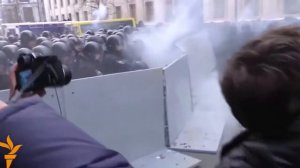 Штурм Администрации Президента трактором 1 12 13 Storming the Presidential Administration Евромайда