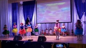 (танец под песню я уже больше не малявка )??