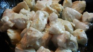 Куриное филе тушеное  с овощами
