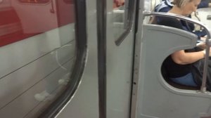 Метро в Санкт-Петербурге, 1я Линия, Перегон: Владимирская - Площадь Ленина