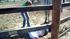 Упал с лошади