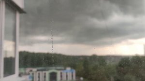 В Брянске погодный апокалипсис, пришлось посадить арбузы на балконе 2 июня 2022.