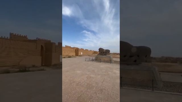 بابل تعني بل اكدية (بوابه الاله) بوابة عشتار والتي بناها نبوخذ نصر عام 575 ق.م وتعتبر احد عجائب смотреть онлайн