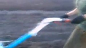 Мотоблок "Нева" осенняя вспашка земли плугом