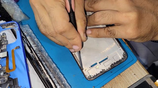 Замена экрана Destroyed Xiaomi Redmi 9C  Replace the LCD Combo Easily!