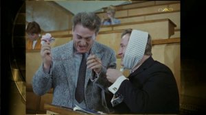 Профессор, конечно, лопух, но аппаратура при нём!