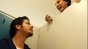 Arka Sokaklar - Pınar'la Ali Sinemada Suat'la Hüsnü'ye Yakalandı - Komedi