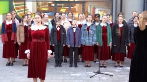 "Крылатые качели", муз. Евгения Крылатова, сл. Юрия Энтина