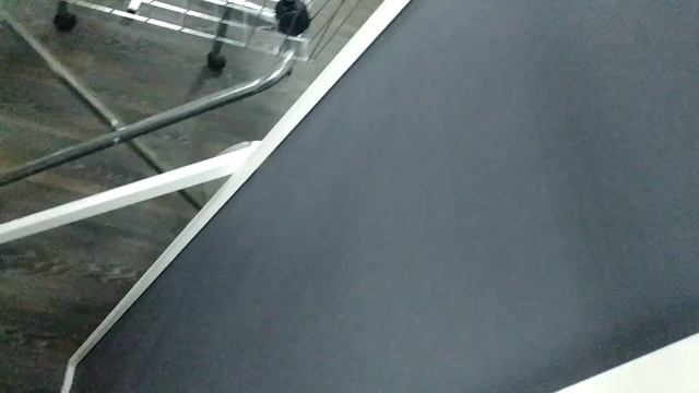 Зеркало напольное в белой раме.mp4 смотреть онлайн