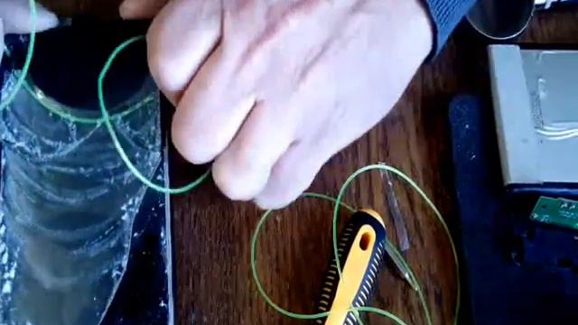 Разделение модуля смартфона почти топором