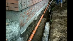 Обратная засыпка канализации в траншее