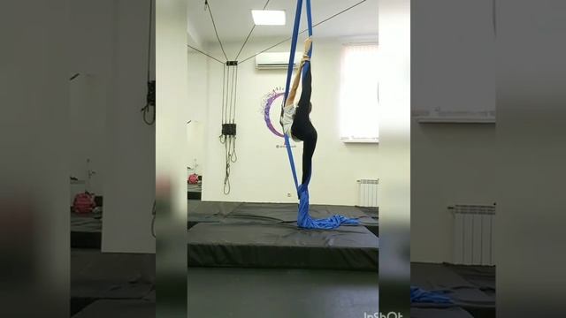 УРОКИ ПО ВОЗДУШНОЙ ГИМНАСТИКЕ / AERIAL CLASS / AERIAL SILKS