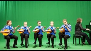 1338 В Дмитриев 'Старая карусель'   ансамбль домристов 'Звонкие струны'