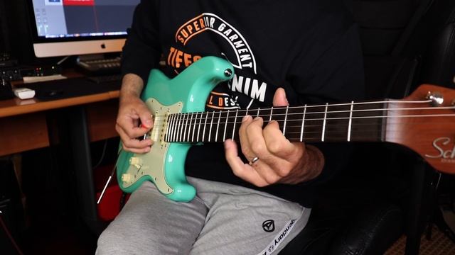 FREE BOSS GT-1000 SOFT LEAD CRUNCH PATCH + MARSHALL IR + BACKING TRACK смотреть онлайн