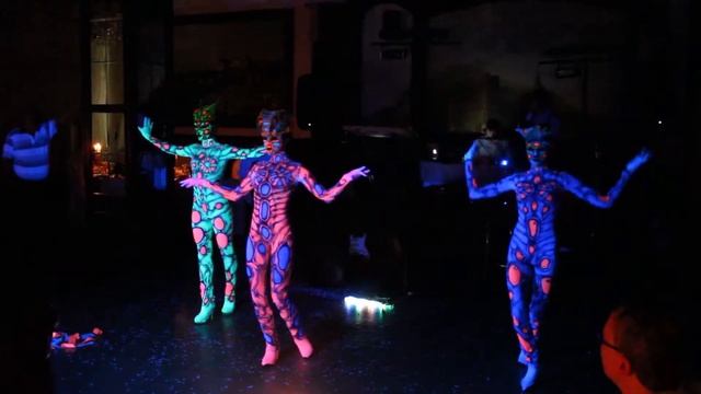 Neon show ILLUMIA смотреть онлайн