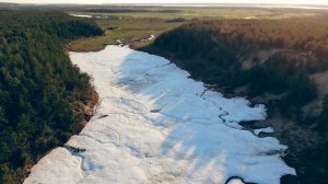 С высоты: Ледник Булуус в Якутии / From above: Buluus Glacier in Yakutia