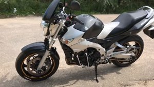 SUZUKI GSR 600 exhaust
