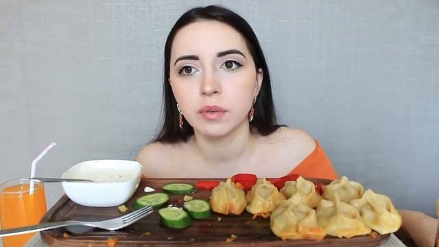 ВКУСНЕЙШИЕ МАНТЫ / MUKBANG asmr/ Ayka Emilly смотреть онлайн