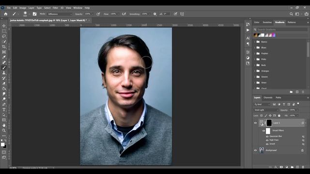 skin smoothening in photoshop?फोटोशॉप में स्मूथ स्किन कैसे पाएं?ফটোশপে কি করে স্মুথ স্কিন হবে? смотреть онлайн
