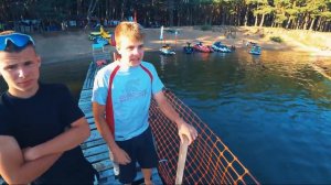 Объявили план перехват во всём городе!
Положили на землю для допроса