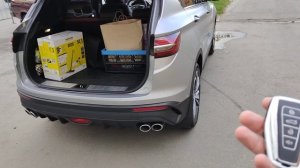 GEELY COOLRAY Новая Фишка Дистанционного Открытия Багажника при Заблокированном Автомобиле.