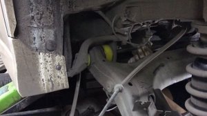 Хонда Степвагон замена сайлентблоков задней балки Honda. Stepwagon replacement of rear beam bushings