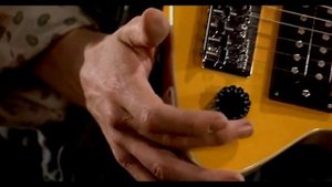 марти макфлай ставит колонки на полную громкость