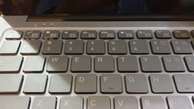 Chuwi laptop display problem смотреть онлайн