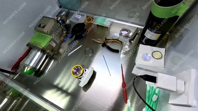 Переборка режущей головки Precitec Procutter в ламинарной камере #сервис  #обслуживание #лазерПеребо