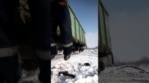 Как люка от вагона закрывать