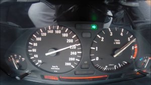 BMW E34 V12 m70b54 0-260 Acceleration