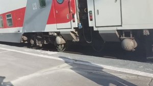 поездка на поезде на фирменным поезде номер 31 Орск-Самара-Москва. посадка