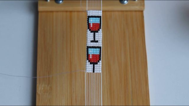 Фенечка с бокалом из бисера | Фенечка из бисера на станке | браслеты из бисера для начинающих смотреть онлайн