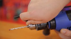 Как повесить картину с помощью дрели. Обзор дрели TUNDRA comfort DU-003-750 | sima-land.ru