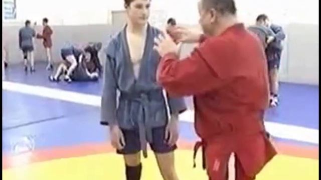 SAMBO Фёдоров А.С. Передняя подсечка в падении + узел.