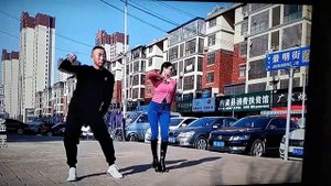 Танец " Синий иней" в исполнении Цинцин и дяди Ши