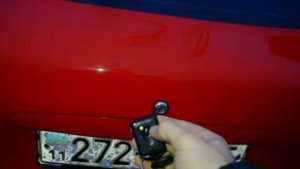 Робота електрозамка багажника Хундай Акцент 1 поколения