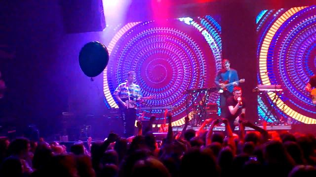 Mana Island - Beauty Spot (live), Red Club Moscow, 26.04.2015 смотреть онлайн