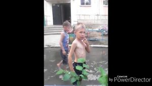 До чего ж мальчика довели