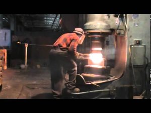 Молот с МПЧ  400 кг.  Ковка и оттяжка  !