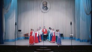 Катаева Светлана - Русская народная песня Кировской области - «По бережку» хор