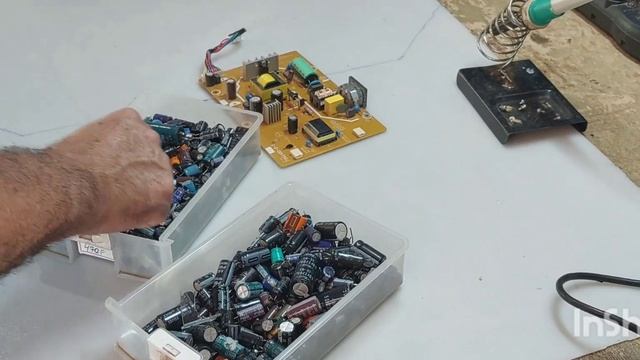 COMO ARRUMAR MONITOR DELL D1901NC NAO LIGA TOTALMENTE INOPERANTE ( RESOLVIDO ) SIMPLES E FÁCIL смотреть онлайн