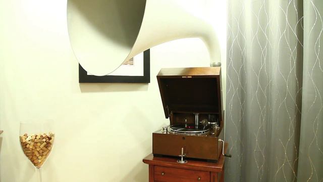 Ah! Dite alla giovine - Imponete • Licia Albanese & Robert Merrill (EMG Mark Xb Oversize Gramophone смотреть онлайн