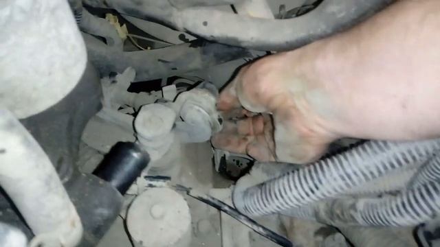 Снимаем КПП с Шевроле АВЕО . ( CHEVROLET AVEO T250 T255 ) смотреть онлайн