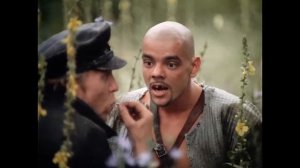 Богатырёв показывает фокус Райкину. Отрывок из фильма "Свой среди чужих, чужой среди своих" (1974)