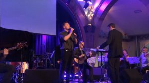 Craig Armstrong, Alistair Ogilvy and band, 'Wake up in New York'